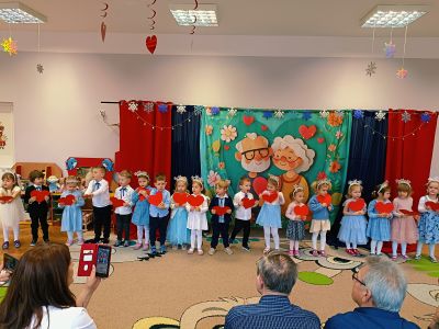 Spotkania z Babciami i Dziadziami  w Jedyneczce